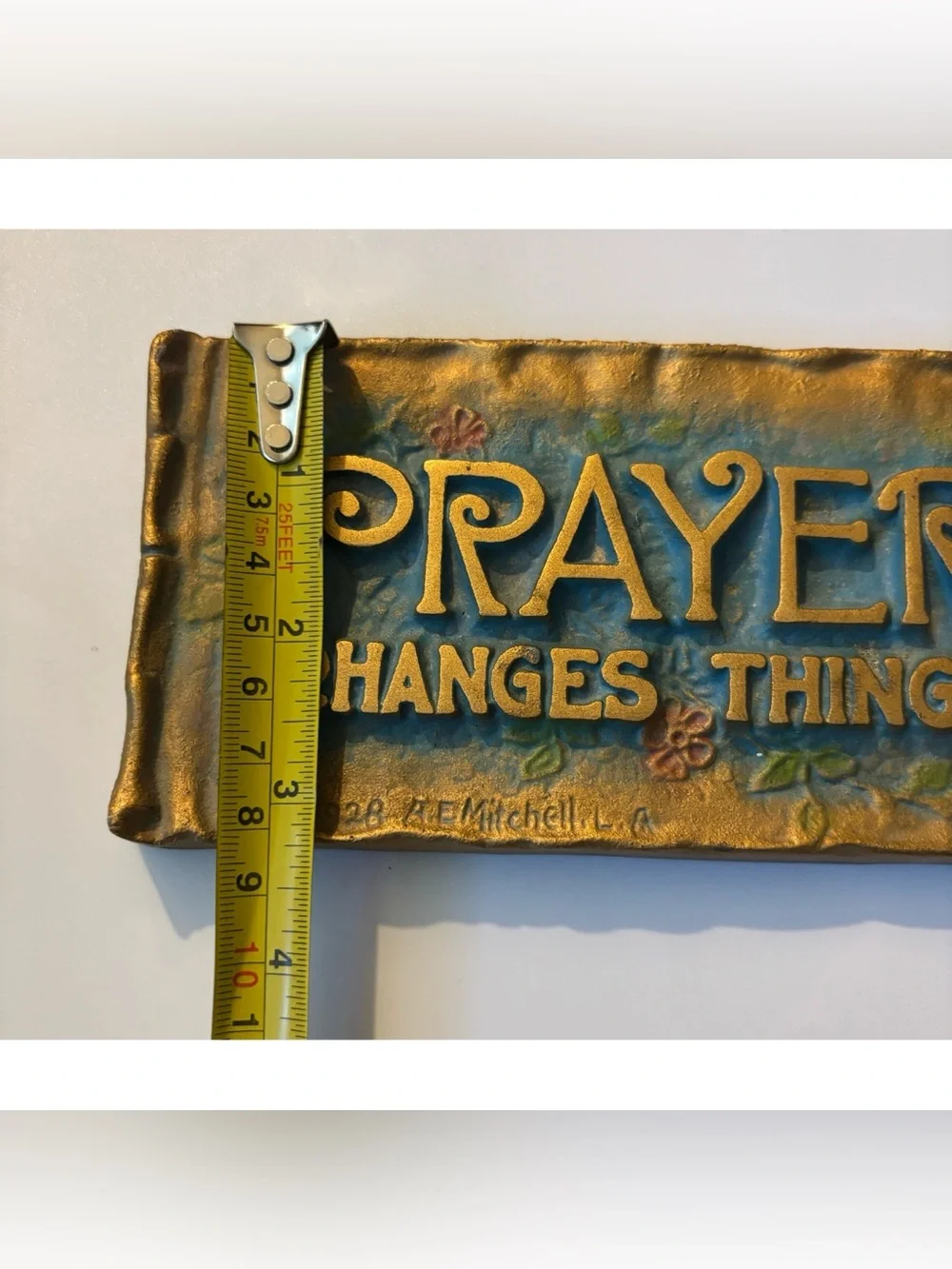 A.E. MITCHELL ART CO. CAST METAL PLAQUE ANTIQUE 1928 ~ “ Prayer Changes Things”